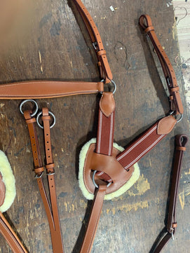 5 Point Saddlery Goods Point Leather Horse Breastplate Tan Color