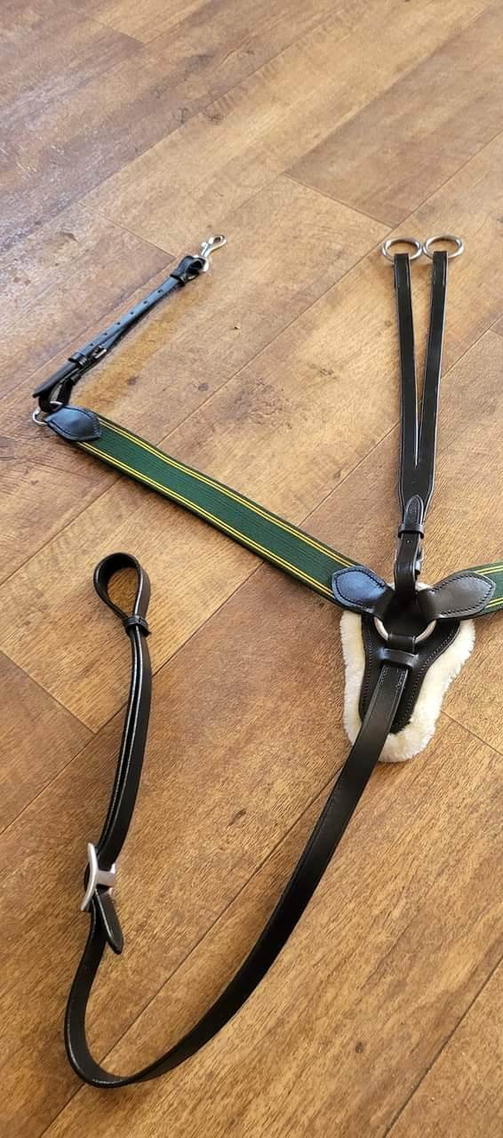 Saddlery Goods Green Elastic Breastplate Martingale with Running Attachment